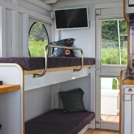 Hausboot Auf Der Schlei Viking-hausboot Missunde