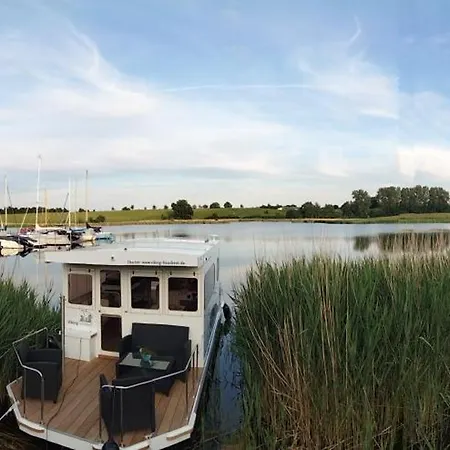 Hausboot Auf Der Schlei Viking-hausboot Lejlighed Missunde