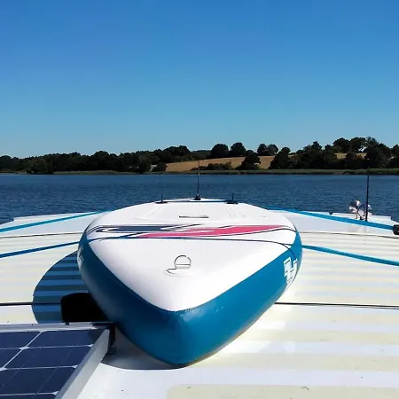 Hausboot Auf Der Schlei Viking-hausboot Lejlighed Missunde